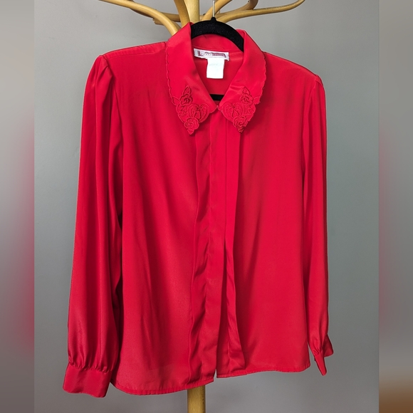 Vintage Functionals red button down blouse w/ floral collar - Picture 6 of 9